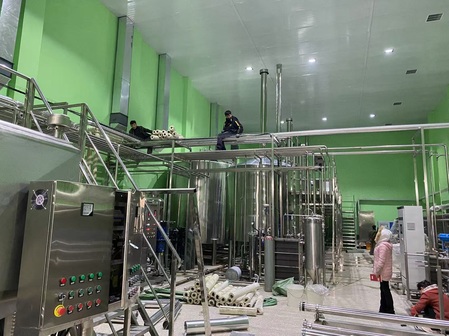 夏河精酿啤酒设备厂—精酿啤酒设备制造：传承工艺与创新科技的交融